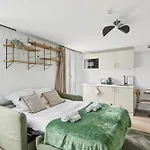 Lavie Maison : Spacious Studio Near Montmartre