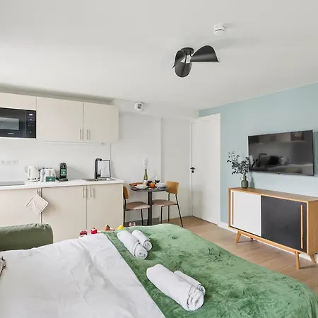Apartment Lavie Maison : Spacious Near Montmartre Paris