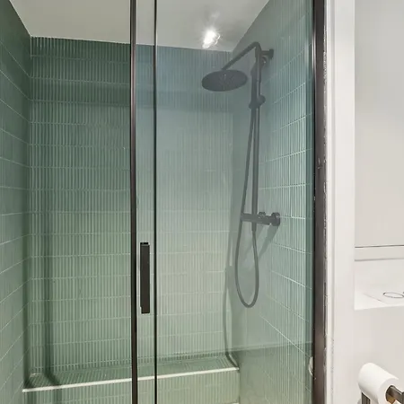 Lavie Maison : Spacious Near Montmartre Paris